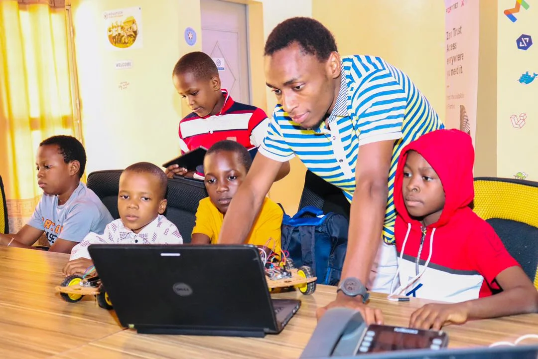 Image de l'actualite Formation d'initiation à la robotique pour enfants